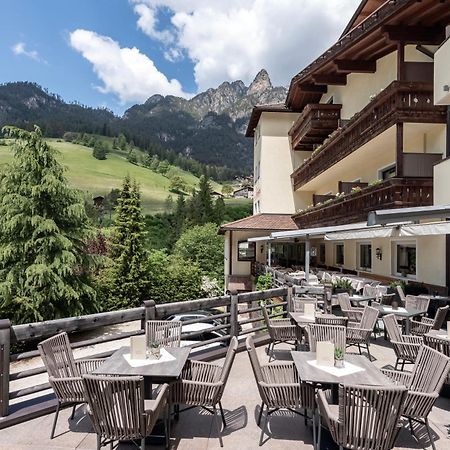 Hotel Dosses Tires Bagian luar foto