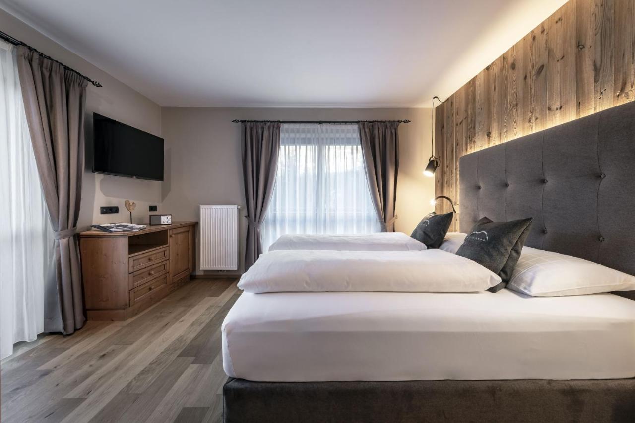 Hotel Dosses Tires Bagian luar foto