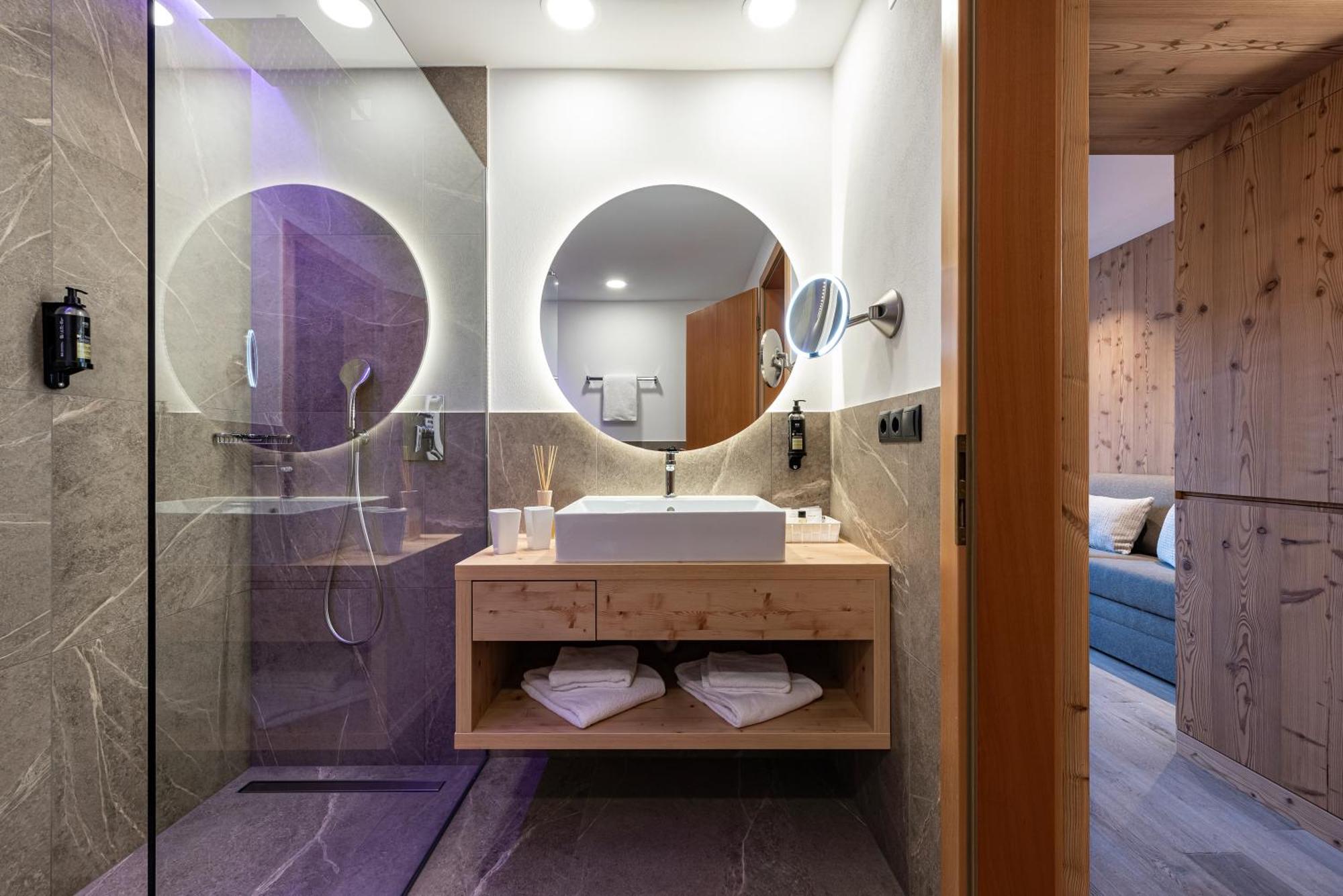 Hotel Dosses Tires Bagian luar foto