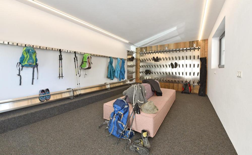 Hotel Dosses Tires Bagian luar foto